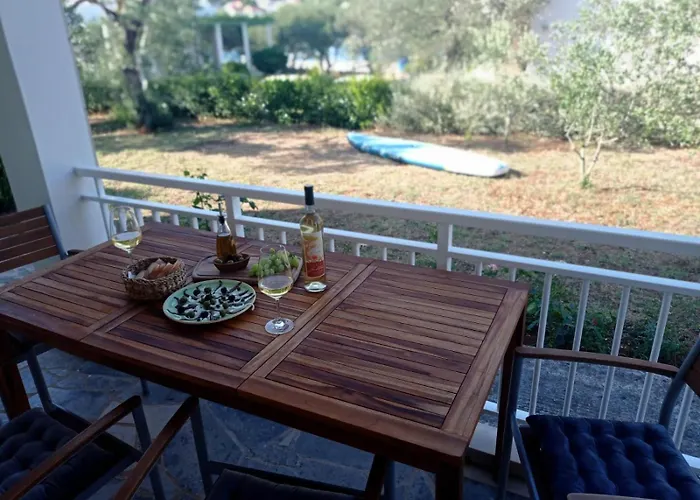 别墅 Unfiltered - Kitchen, Wine And Hideaway